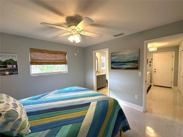1883 RIVIERA CIRCLE, Sarasota, FL 34232