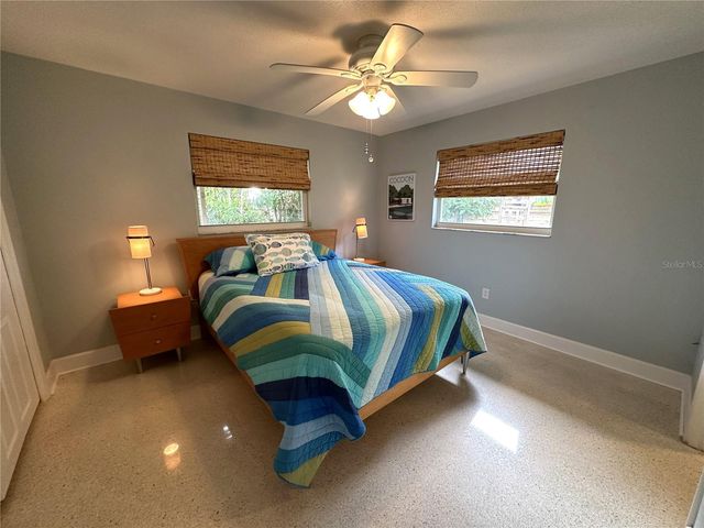 1883 RIVIERA CIRCLE, Sarasota, FL 34232