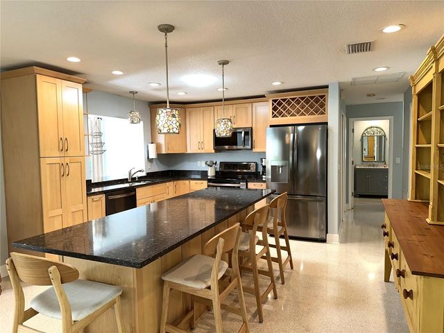 1883 RIVIERA CIRCLE, Sarasota, FL 34232