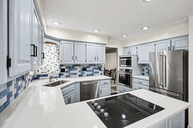 1920 128th Avenue NW, Coon Rapids, MN 55448