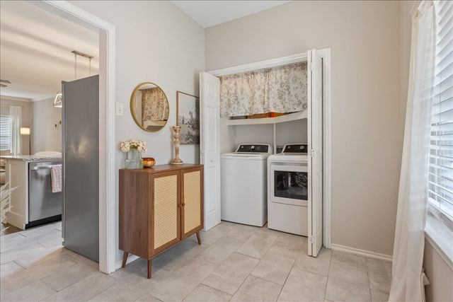 1401 Bagby Avenue 4, Waco, TX 76706