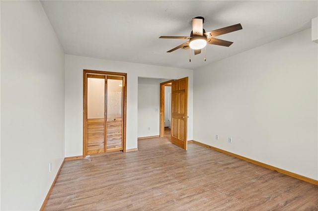 301 SW 13th Street, Oak Grove, MO 64075