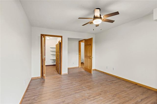 301 SW 13th Street, Oak Grove, MO 64075