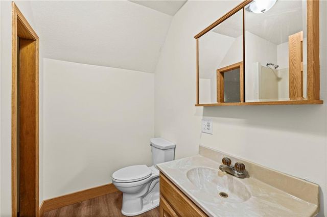 301 SW 13th Street, Oak Grove, MO 64075