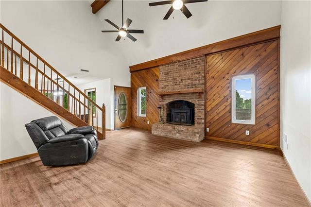 301 SW 13th Street, Oak Grove, MO 64075