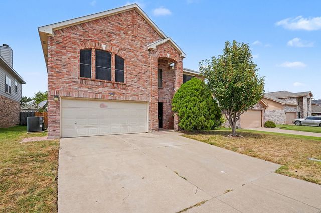 4800 Sleepy Ridge Circle, Fort Worth, TX 76133