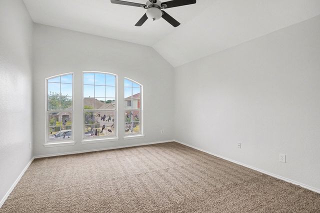 4800 Sleepy Ridge Circle, Fort Worth, TX 76133