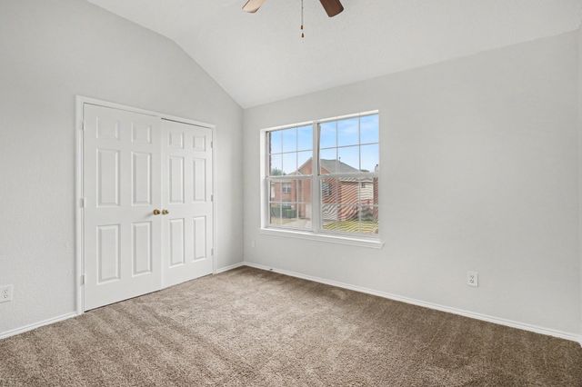 4800 Sleepy Ridge Circle, Fort Worth, TX 76133