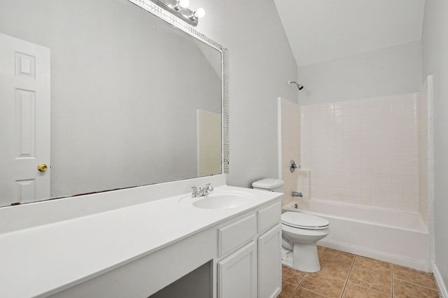 4800 Sleepy Ridge Circle, Fort Worth, TX 76133