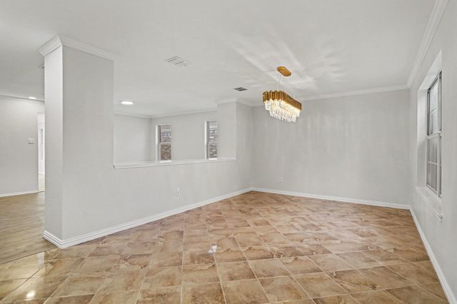 4800 Sleepy Ridge Circle, Fort Worth, TX 76133