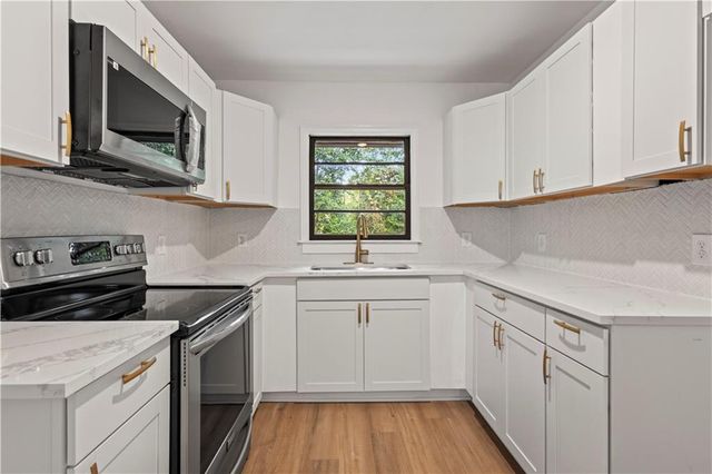 4376 Old Jonesboro Road, Forest Park, GA 30297