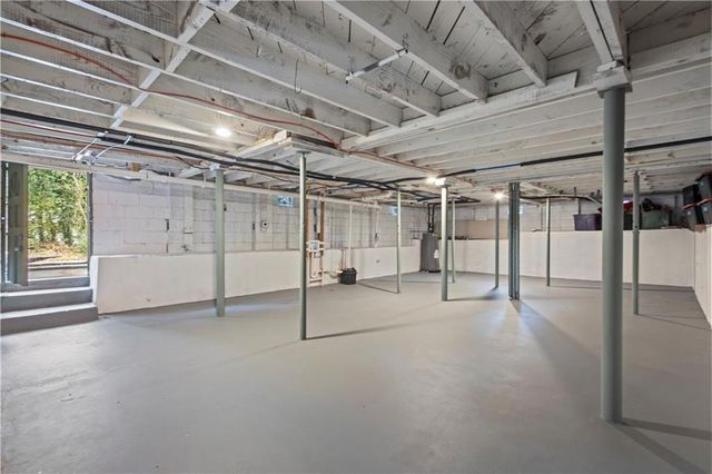 4376 Old Jonesboro Road, Forest Park, GA 30297