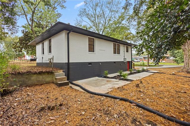 4376 Old Jonesboro Road, Forest Park, GA 30297