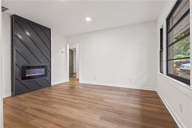 4376 Old Jonesboro Road, Forest Park, GA 30297