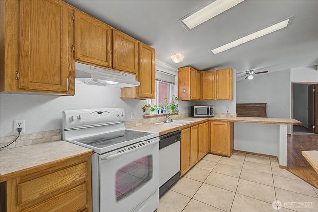 2392 Cherry Blossom Drive, Ephrata, WA 98823