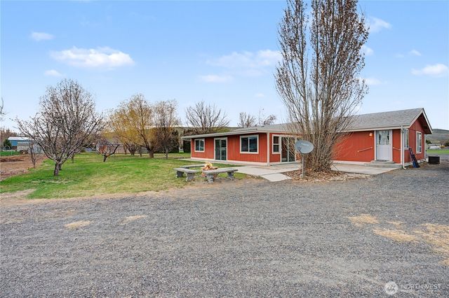 2392 Cherry Blossom Drive, Ephrata, WA 98823