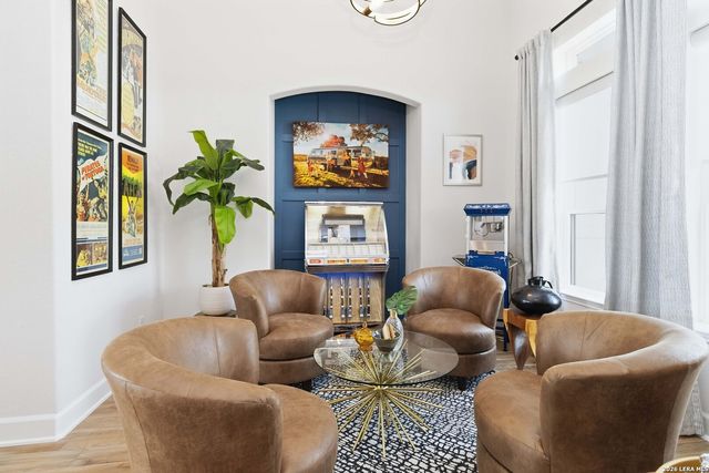 104 SPIKE RUSH LN, Boerne, TX 78006