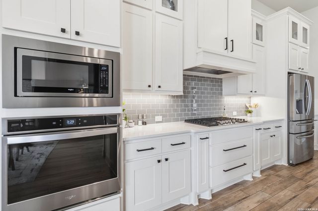 104 SPIKE RUSH LN, Boerne, TX 78006