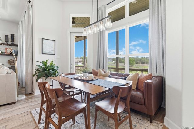 104 SPIKE RUSH LN, Boerne, TX 78006
