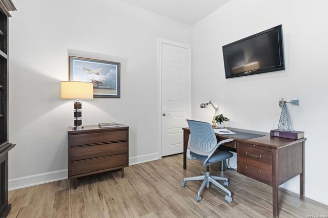 104 SPIKE RUSH LN, Boerne, TX 78006