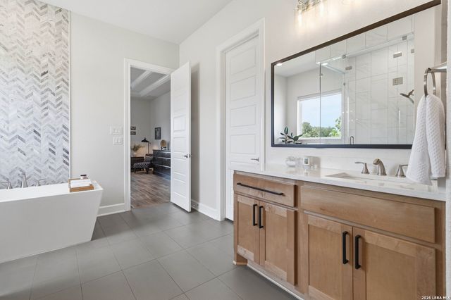 104 SPIKE RUSH LN, Boerne, TX 78006