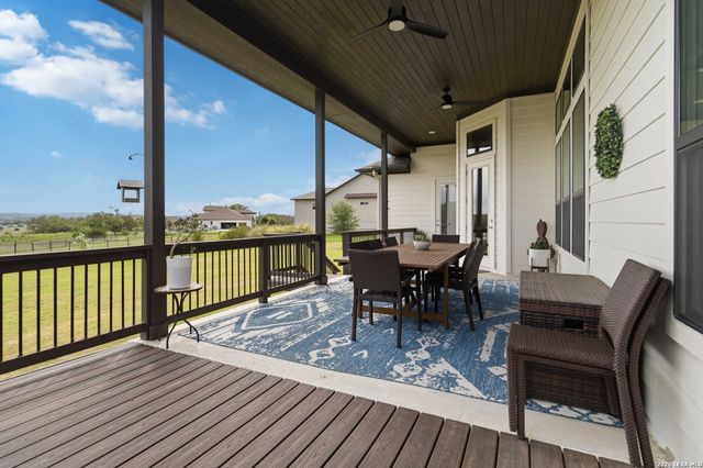 104 SPIKE RUSH LN, Boerne, TX 78006