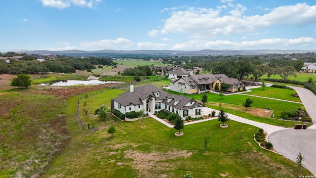 104 SPIKE RUSH LN, Boerne, TX 78006