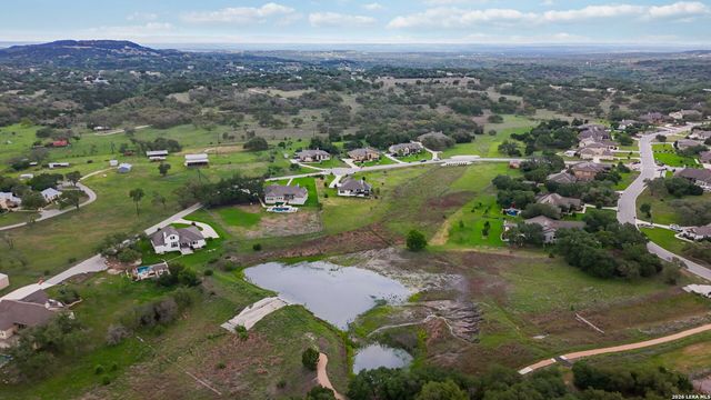 104 SPIKE RUSH LN, Boerne, TX 78006