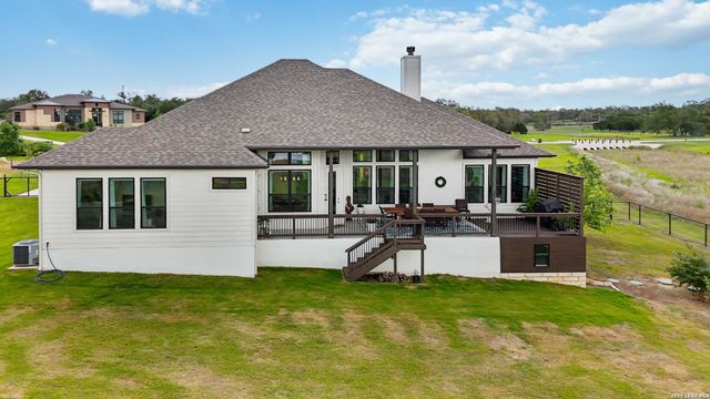 104 SPIKE RUSH LN, Boerne, TX 78006