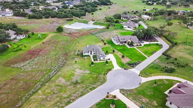 104 SPIKE RUSH LN, Boerne, TX 78006