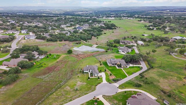 104 SPIKE RUSH LN, Boerne, TX 78006
