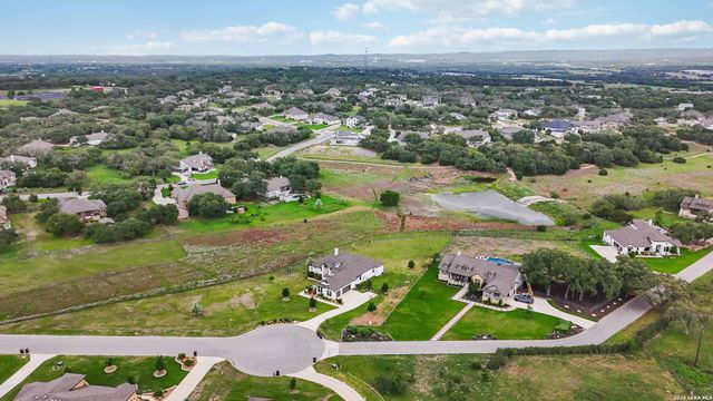 104 SPIKE RUSH LN, Boerne, TX 78006