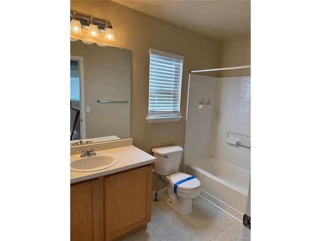 4892 Waldenwood Dr, Highlands Ranch, CO 80130