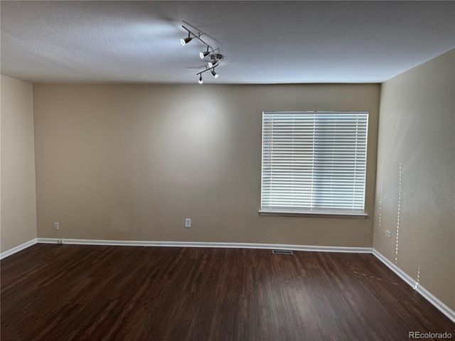 4892 Waldenwood Dr, Highlands Ranch, CO 80130