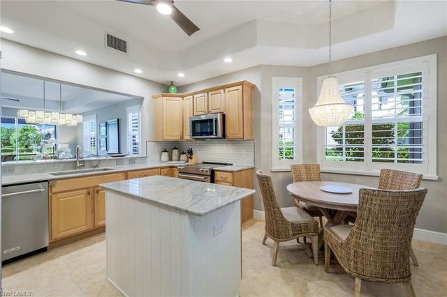 19620 Marino Lake CIR # 2802, Miromar Lakes, FL 33913