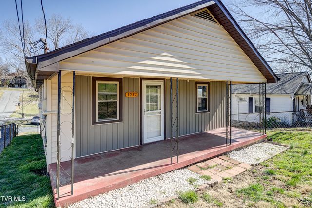 1237 Fairview Avenue, Kingsport, TN 37660