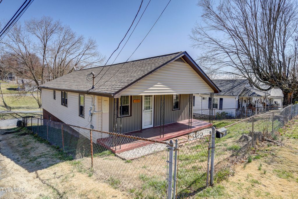 1237 Fairview Avenue, Kingsport, TN 37660