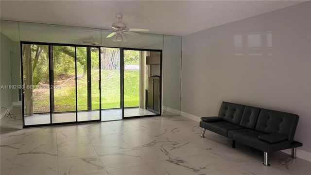 4073 NW 22nd St 226D, Coconut Creek, FL 33066