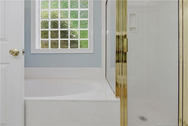 8264 Durant Nixon Road, Linden, NC 28356