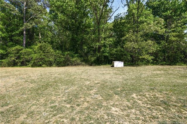 8264 Durant Nixon Road, Linden, NC 28356