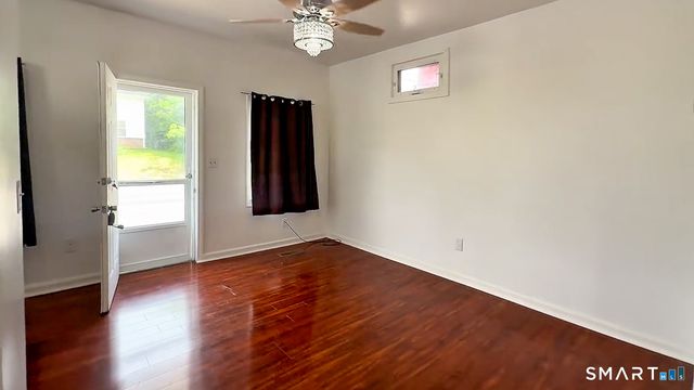 385 Putnam Pike, Killingly, CT 06241