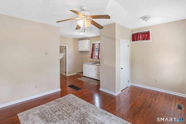 385 Putnam Pike, Killingly, CT 06241