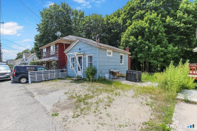 385 Putnam Pike, Killingly, CT 06241