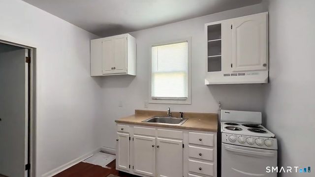385 Putnam Pike, Killingly, CT 06241