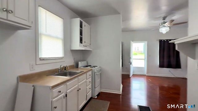 385 Putnam Pike, Killingly, CT 06241