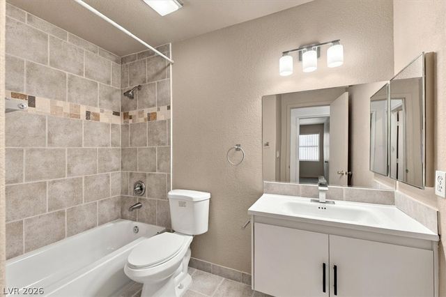 516 Casa Del Norte Drive, North Las Vegas, NV 89031