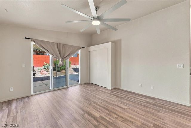 516 Casa Del Norte Drive, North Las Vegas, NV 89031