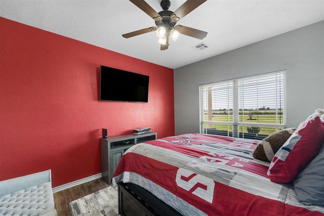 1802 SW Paint Rd, Lawton, OK 73527