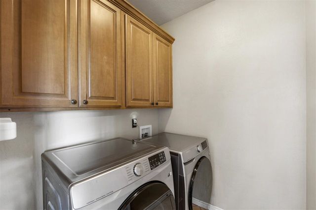 1802 SW Paint Rd, Lawton, OK 73527