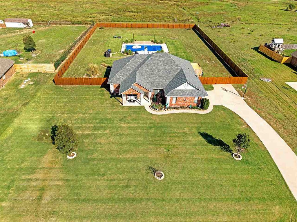 1802 SW Paint Rd, Lawton, OK 73527